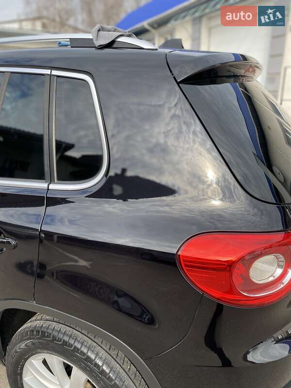Внедорожник / Кроссовер Volkswagen Tiguan 2008 в Ровно