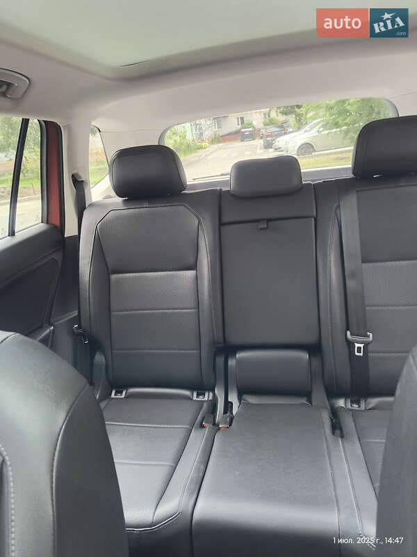 Внедорожник / Кроссовер Volkswagen Tiguan 2018 в Вышгороде