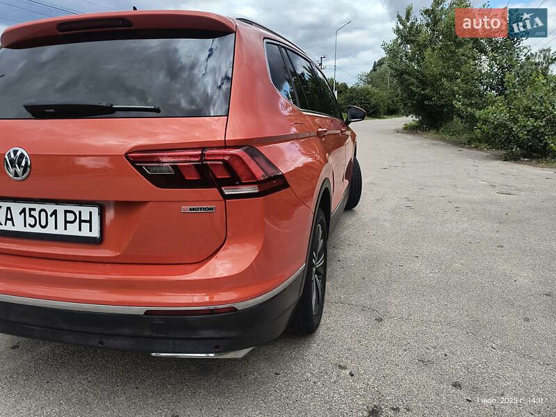 Внедорожник / Кроссовер Volkswagen Tiguan 2018 в Вышгороде