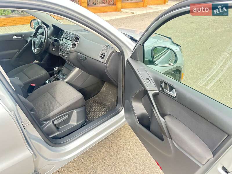 Внедорожник / Кроссовер Volkswagen Tiguan 2012 в Кривом Роге