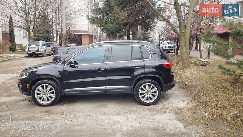 Внедорожник / Кроссовер Volkswagen Tiguan 2011 в Львове
