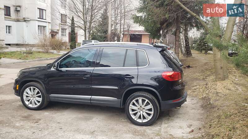 Внедорожник / Кроссовер Volkswagen Tiguan 2011 в Львове