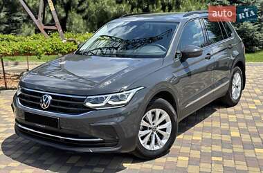 Внедорожник / Кроссовер Volkswagen Tiguan 2021 в Днепре