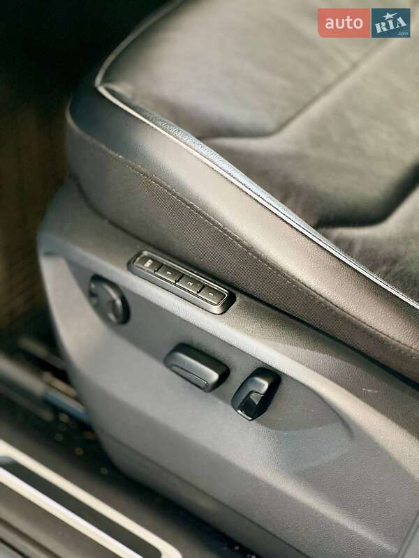 Внедорожник / Кроссовер Volkswagen Tiguan 2018 в Николаеве