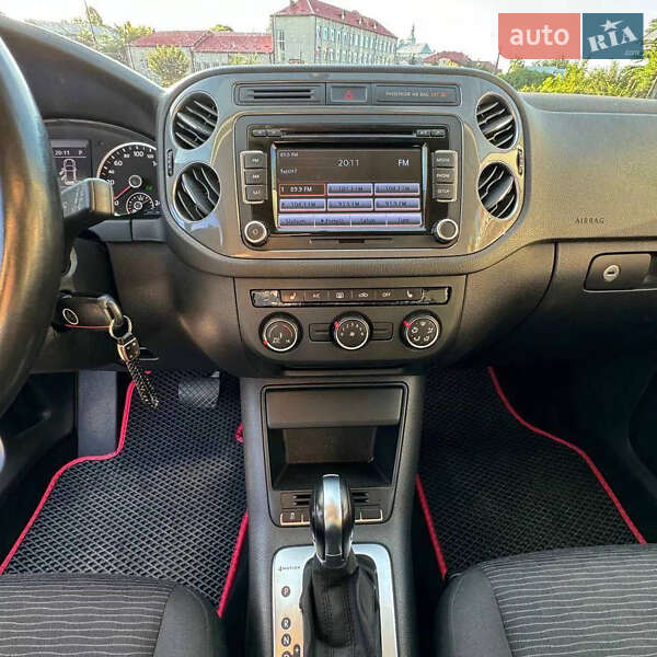 Volkswagen Tiguan 2015