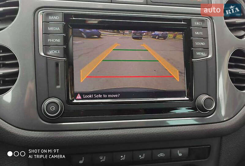 Внедорожник / Кроссовер Volkswagen Tiguan 2015 в Харькове