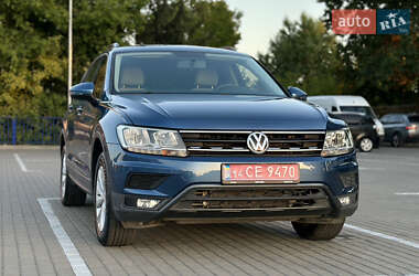Внедорожник / Кроссовер Volkswagen Tiguan 2017 в Тернополе