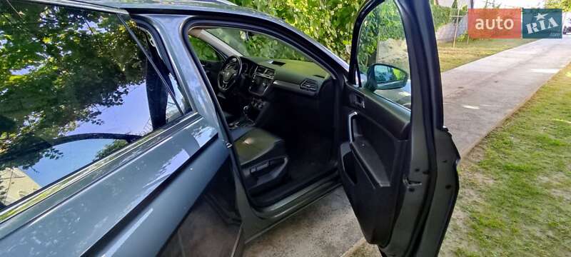 Внедорожник / Кроссовер Volkswagen Tiguan 2017 в Ровно фото 12 Внедорожник / Кроссовер Volkswagen Tiguan 2017 в Ровно