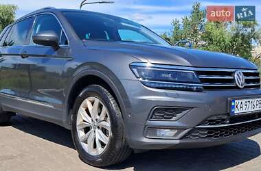 Внедорожник / Кроссовер Volkswagen Tiguan 2019 в Киеве
