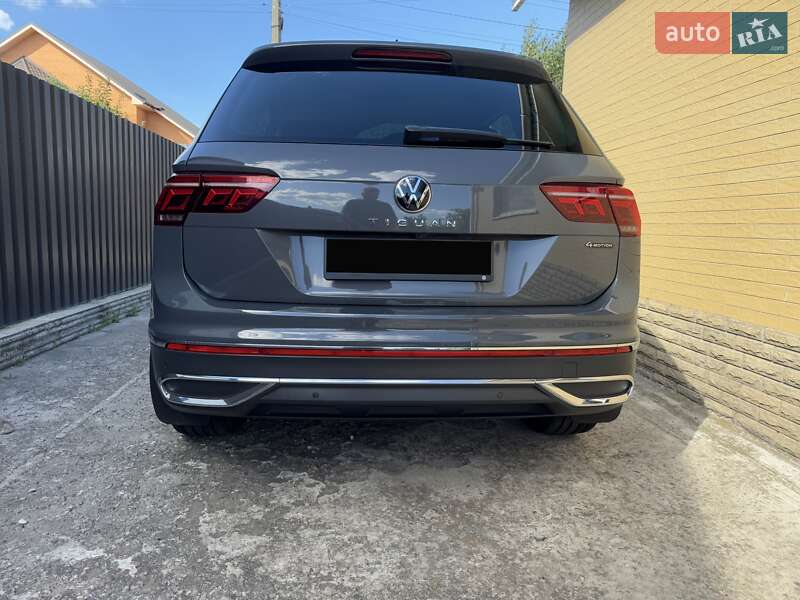 Позашляховик / Кросовер Volkswagen Tiguan 2021 в Києві