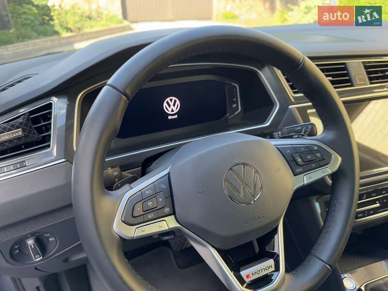Позашляховик / Кросовер Volkswagen Tiguan 2021 в Києві