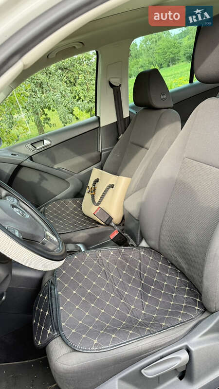 Внедорожник / Кроссовер Volkswagen Tiguan 2013 в Луцке