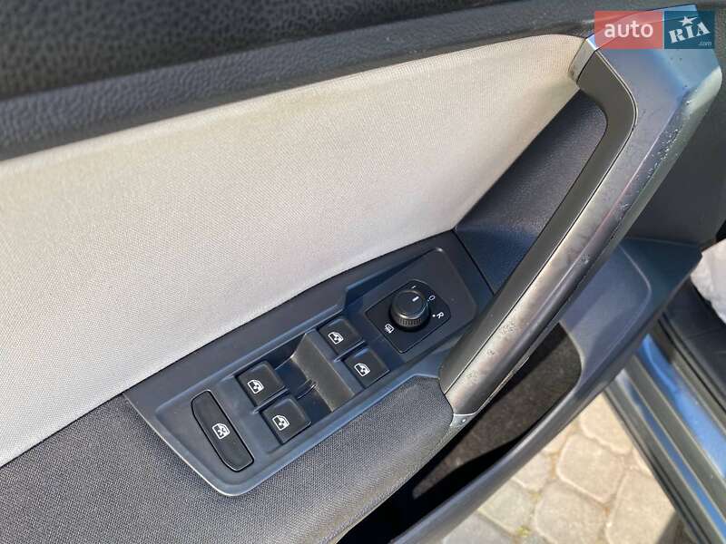 Внедорожник / Кроссовер Volkswagen Tiguan 2017 в Львове