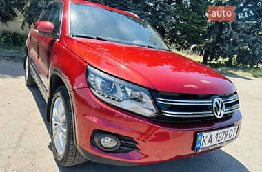 Позашляховик / Кросовер Volkswagen Tiguan 2015 в Кам'янському
