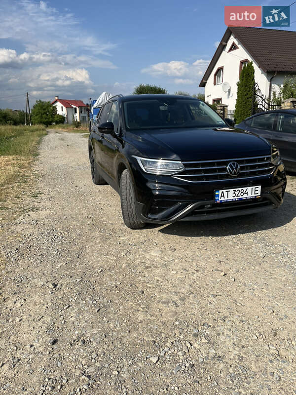 Внедорожник / Кроссовер Volkswagen Tiguan 2022 в Ивано-Франковске