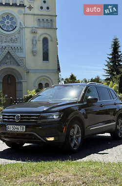 Позашляховик / Кросовер Volkswagen Tiguan 2017 в Фастові