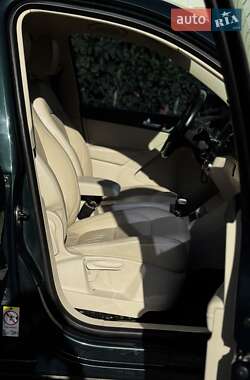 Позашляховик / Кросовер Volkswagen Tiguan 2010 в 