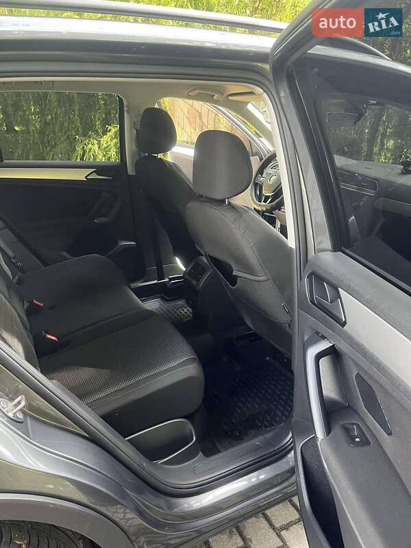 Позашляховик / Кросовер Volkswagen Tiguan 2020 в Звягелі