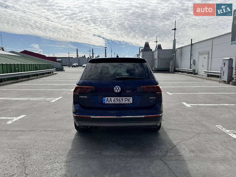 Внедорожник / Кроссовер Volkswagen Tiguan 2018 в Киеве