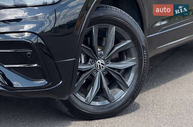 Позашляховик / Кросовер Volkswagen Tiguan 2024 в 