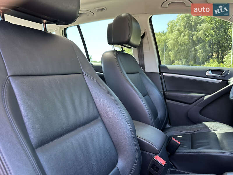 Позашляховик / Кросовер Volkswagen Tiguan 2014 в Дніпрі