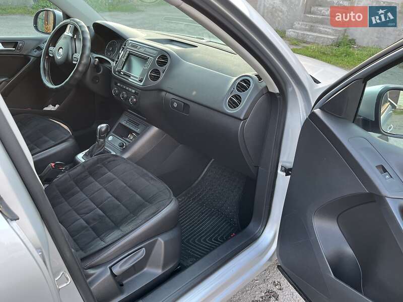 Внедорожник / Кроссовер Volkswagen Tiguan 2016 в Миргороде