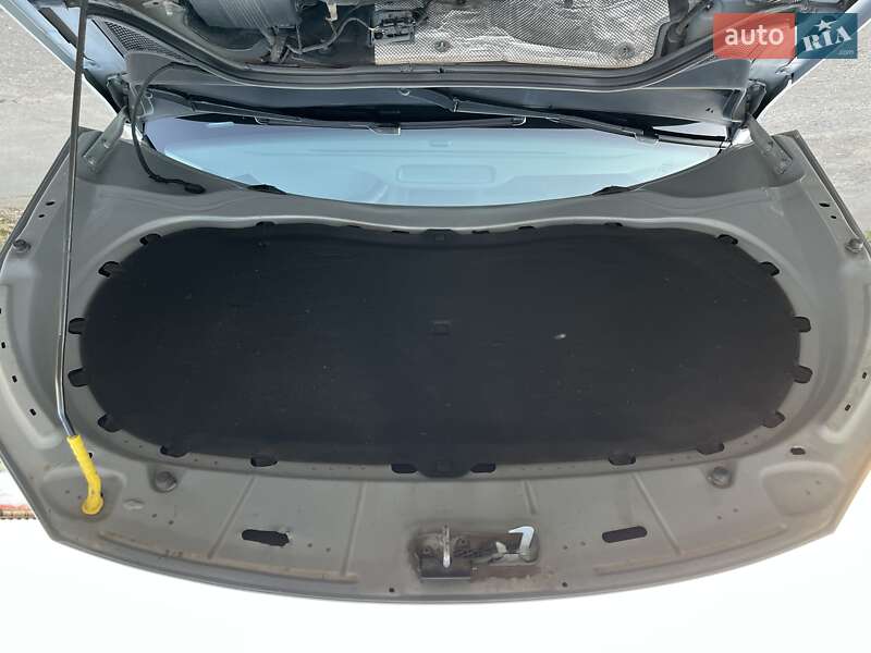 Внедорожник / Кроссовер Volkswagen Tiguan 2016 в Миргороде