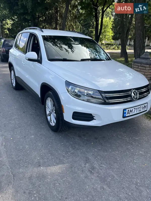 Volkswagen Tiguan 2016 VIN WVGAV7AX0GW058588 фото оголошення 26 з 71