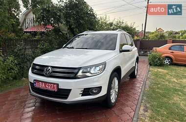 Позашляховик / Кросовер Volkswagen Tiguan 2015 в Вінниці