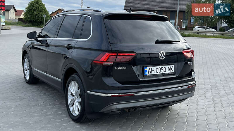 Внедорожник / Кроссовер Volkswagen Tiguan 2017 в Виннице