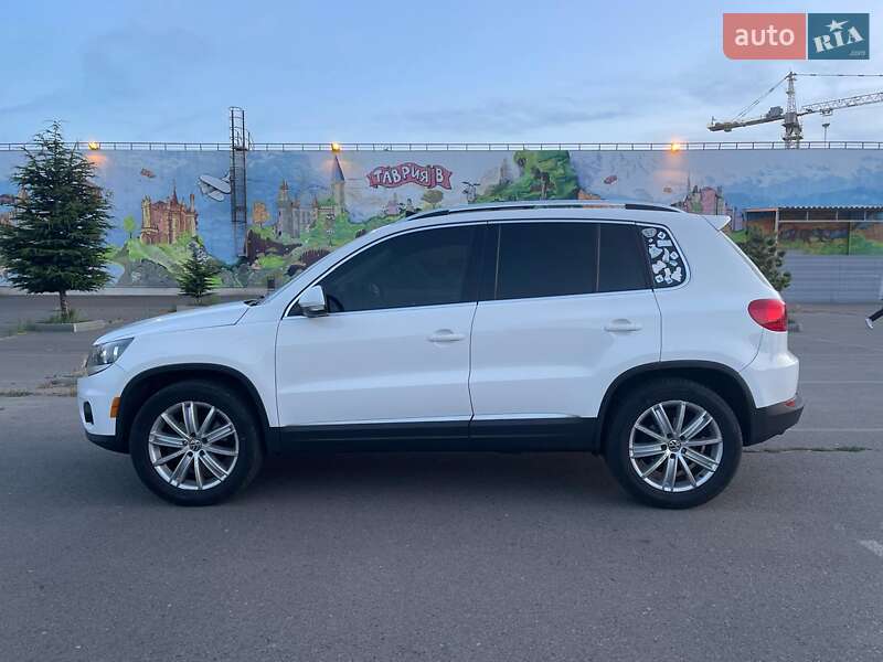 Внедорожник / Кроссовер Volkswagen Tiguan 2012 в Одессе