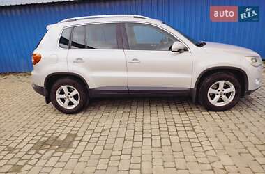 Позашляховик / Кросовер Volkswagen Tiguan 2010 в Львові