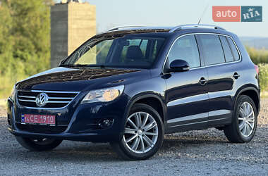 Позашляховик / Кросовер Volkswagen Tiguan 2011 в Львові