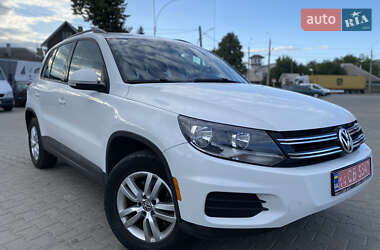 Позашляховик / Кросовер Volkswagen Tiguan 2017 в Чернівцях