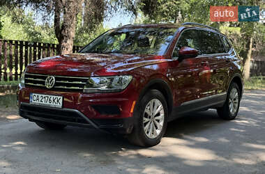 Внедорожник / Кроссовер Volkswagen Tiguan 2018 в Христиновке