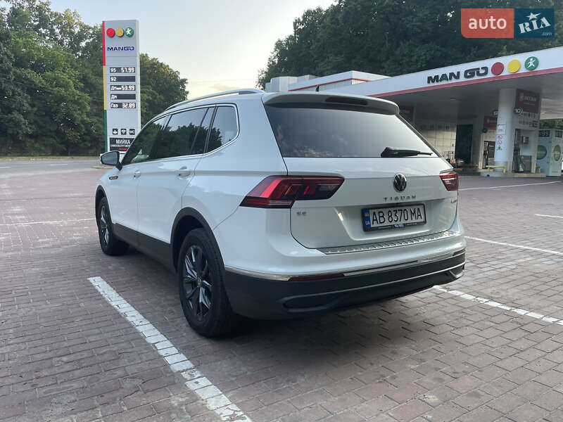 Внедорожник / Кроссовер Volkswagen Tiguan 2022 в Виннице