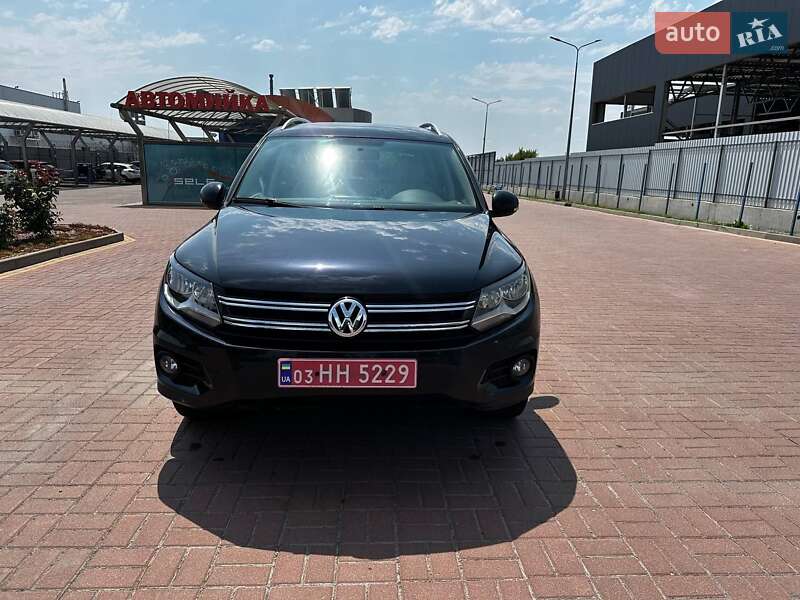 Внедорожник / Кроссовер Volkswagen Tiguan 2013 в Полтаве