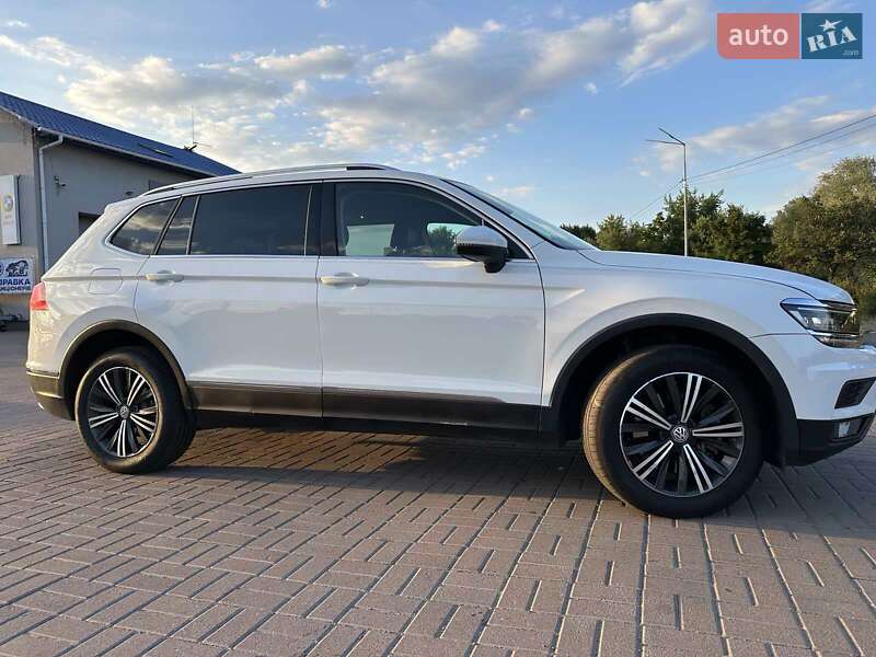Внедорожник / Кроссовер Volkswagen Tiguan 2018 в Киеве