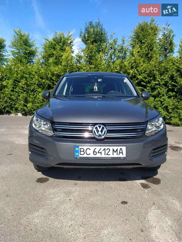 Volkswagen Tiguan 2015