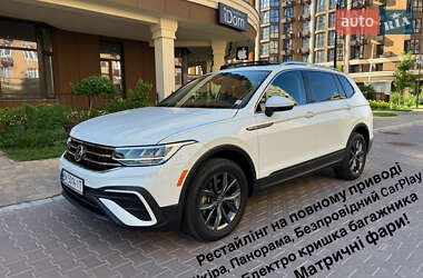 Внедорожник / Кроссовер Volkswagen Tiguan 2024 в Киеве