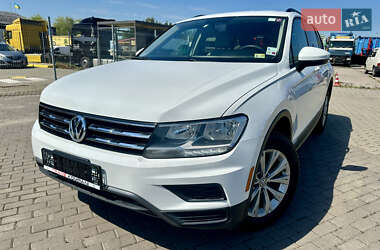 Позашляховик / Кросовер Volkswagen Tiguan 2018 в Львові