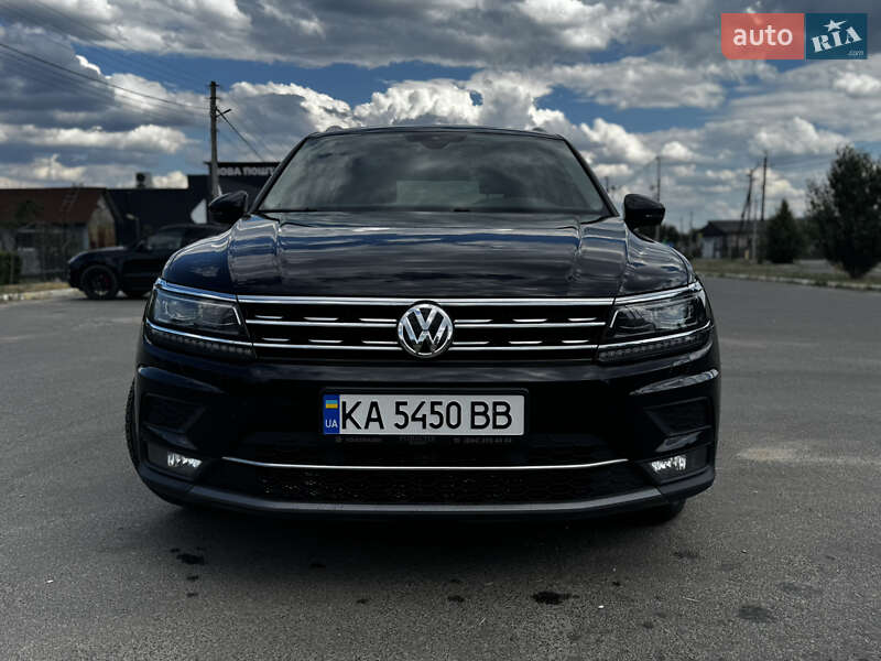Внедорожник / Кроссовер Volkswagen Tiguan 2020 в Киеве