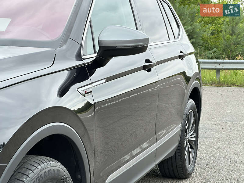 Внедорожник / Кроссовер Volkswagen Tiguan 2020 в Ковеле