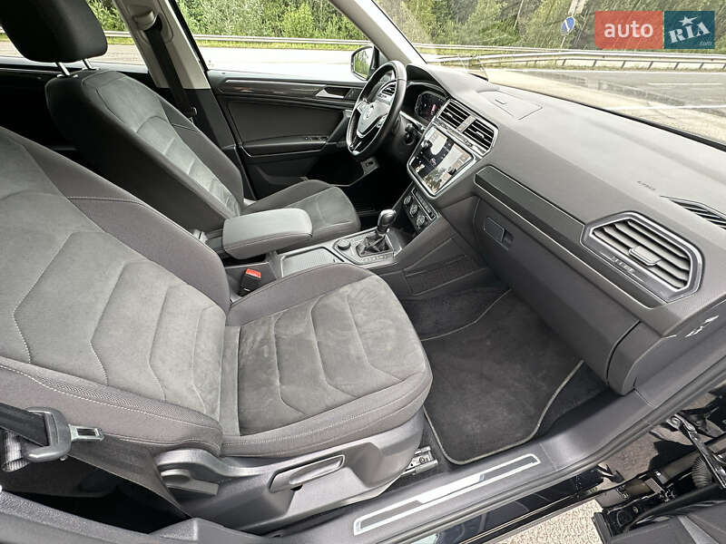 Внедорожник / Кроссовер Volkswagen Tiguan 2020 в Ковеле