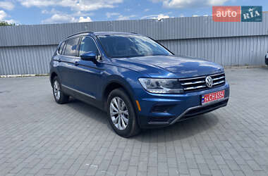 Внедорожник / Кроссовер Volkswagen Tiguan 2018 в Киеве