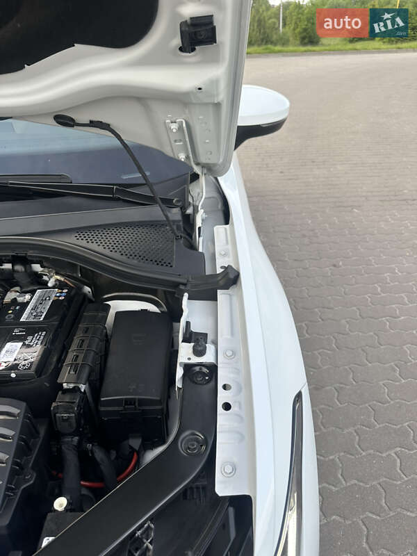 Позашляховик / Кросовер Volkswagen Tiguan 2021 в Бродах