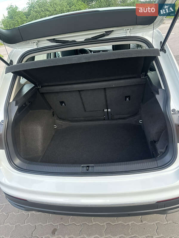 Позашляховик / Кросовер Volkswagen Tiguan 2021 в Бродах