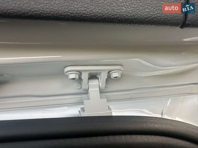 Позашляховик / Кросовер Volkswagen Tiguan 2021 в Бродах