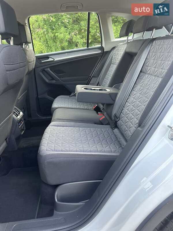 Позашляховик / Кросовер Volkswagen Tiguan 2021 в Бродах