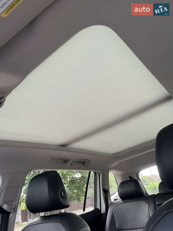 Внедорожник / Кроссовер Volkswagen Tiguan 2020 в Ахтырке